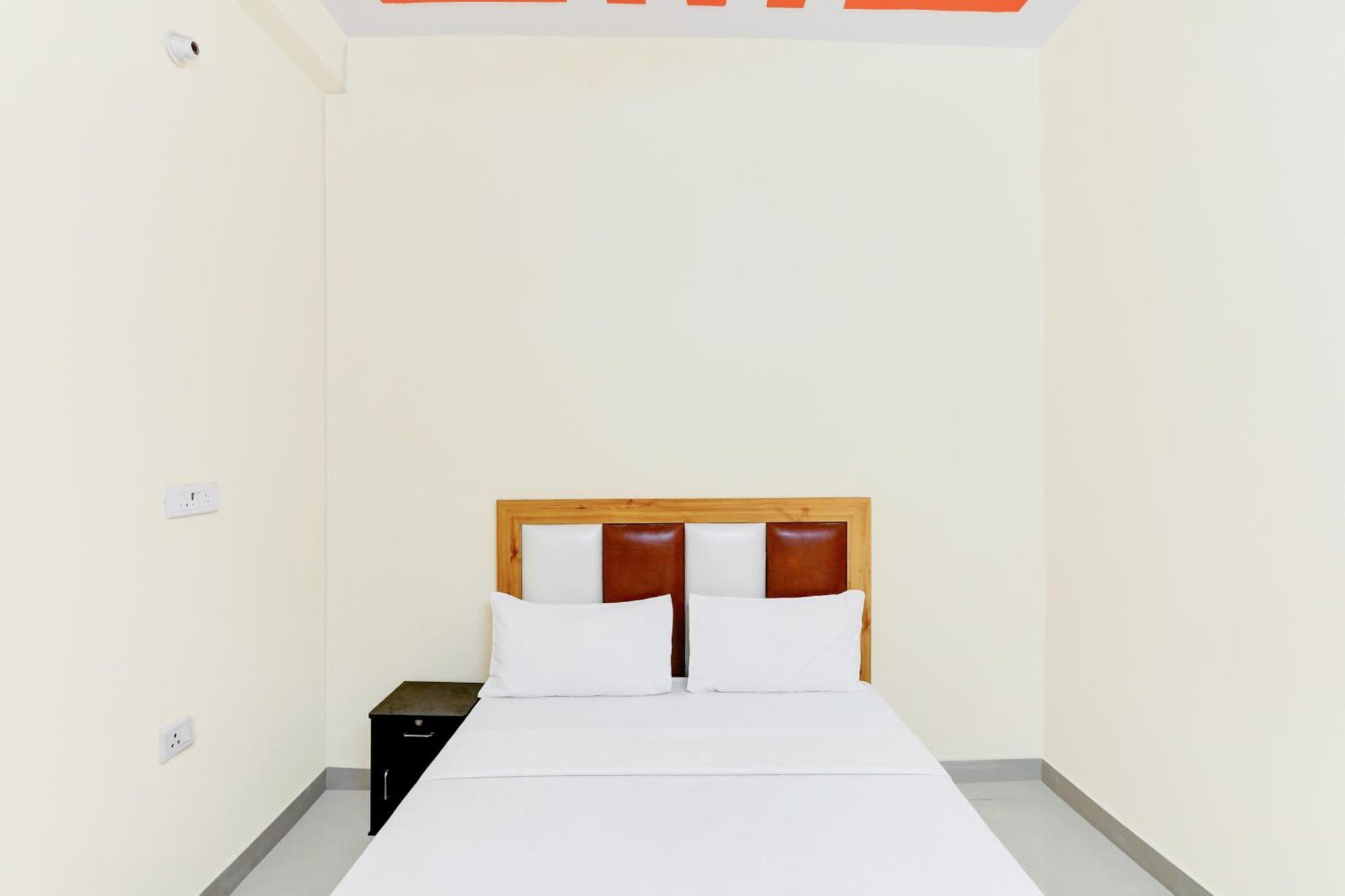 Hotel O Blu Moon Ghaziabád Exteriér fotografie